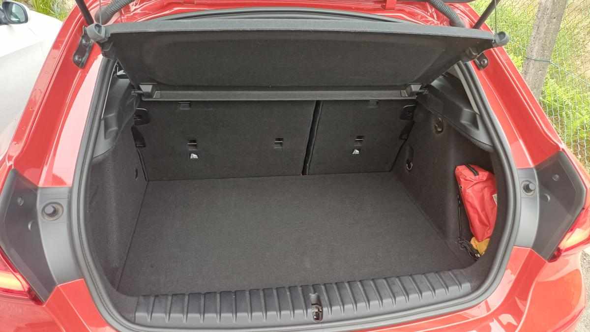 bmw-serie-1-118i-2022-gasolina-1499cc