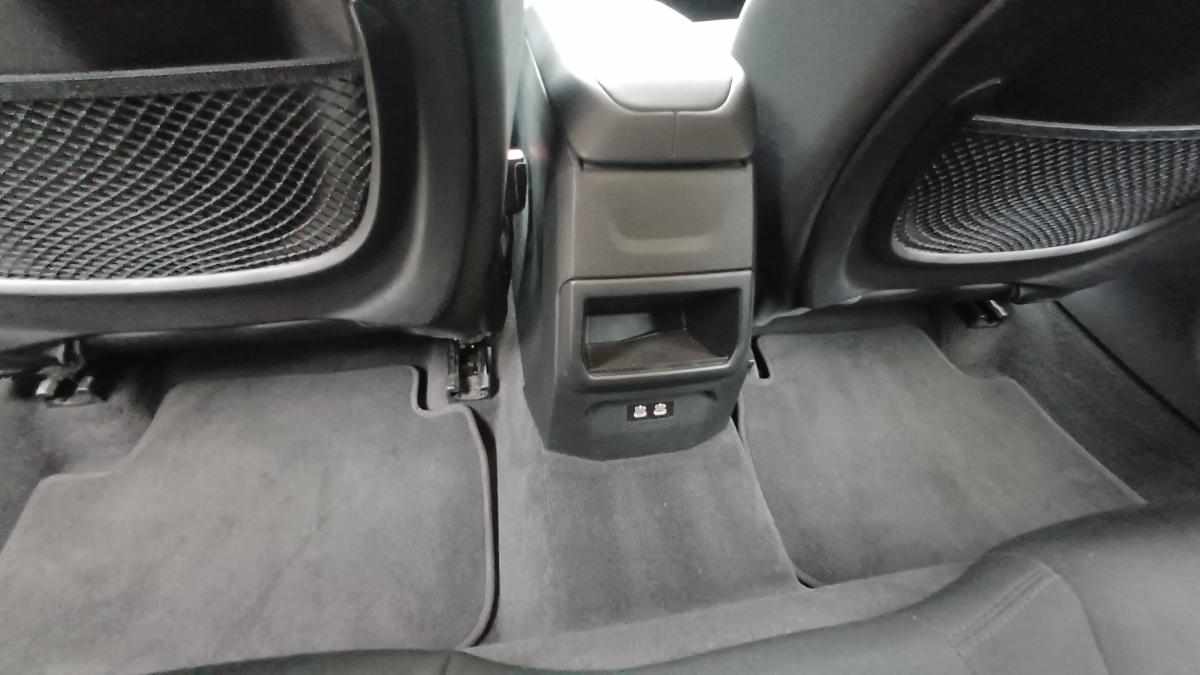 bmw-serie-1-118i-2022-gasolina-1499cc