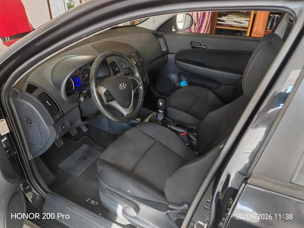 hyundai-i30-1-6-crdi-2010-diesel-1582cc