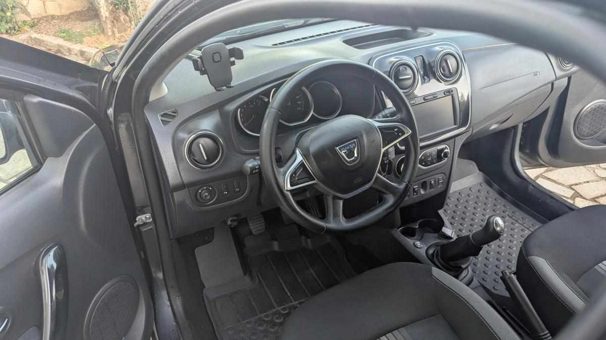 dacia-sandero-0-9-tce-2018-gasolina-898cc