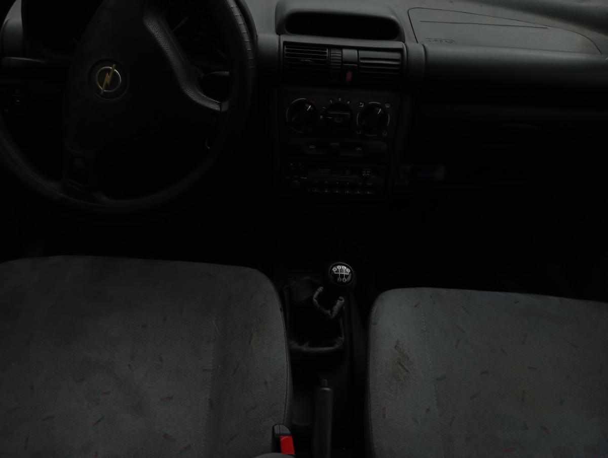 opel-corsa-1-5-td-1998-diesel-1488cc