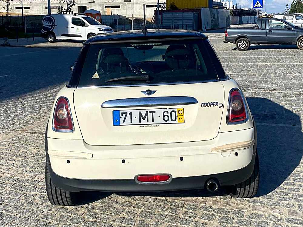 mini-hatch-d-2-0-2008-diesel-1560cc