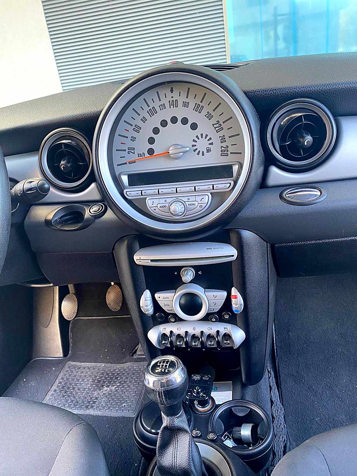 mini-hatch-d-2-0-2008-diesel-1560cc