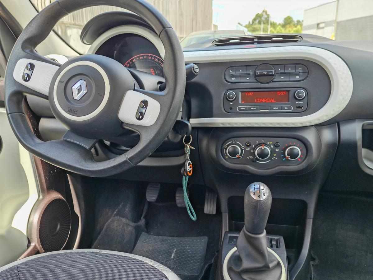 renault-twingo-1-0-sce-2019-gasolina-999cc