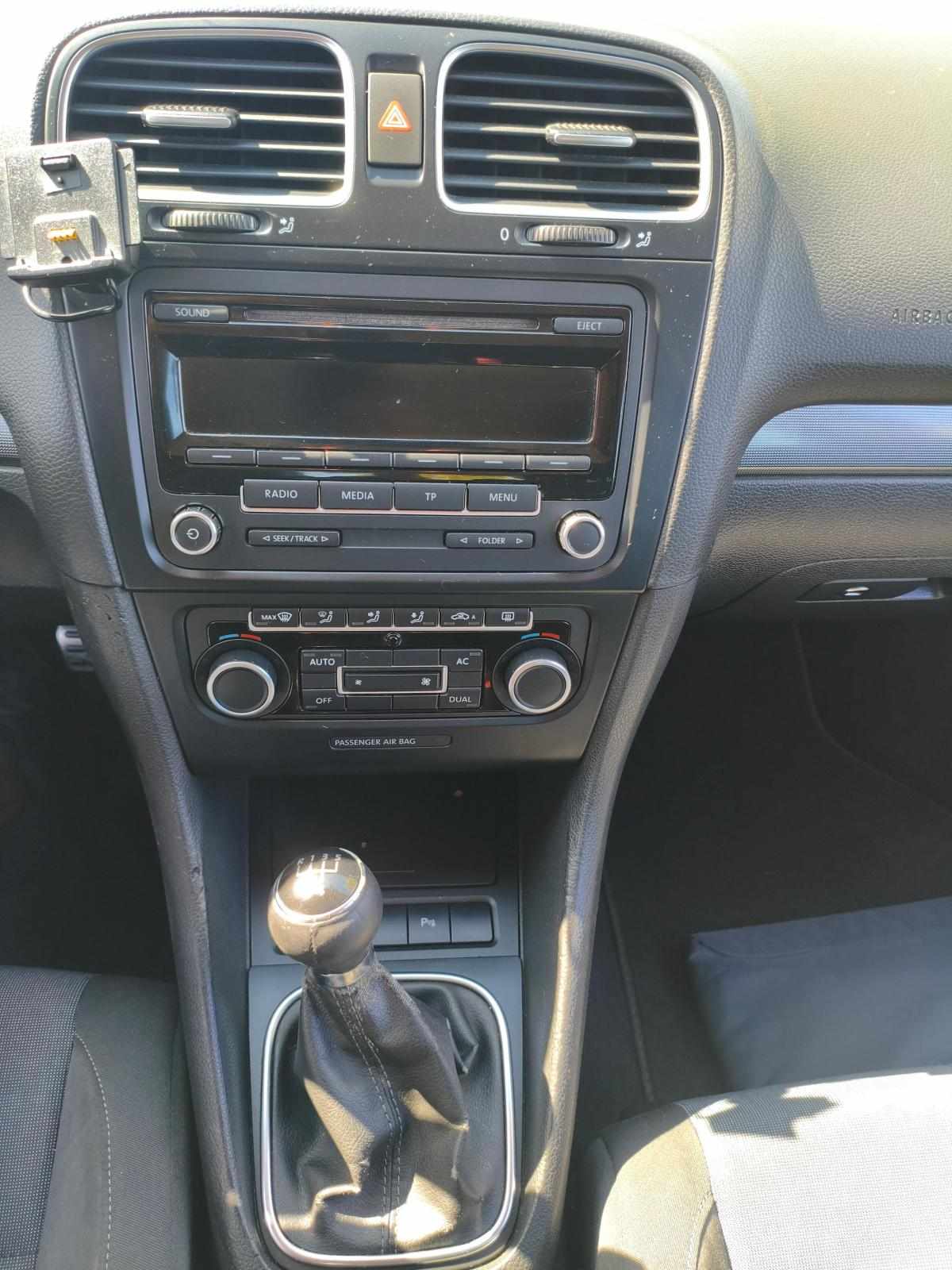 volkswagen-golf-1-6-tdi-bluemotion-2012-diesel-1598cc