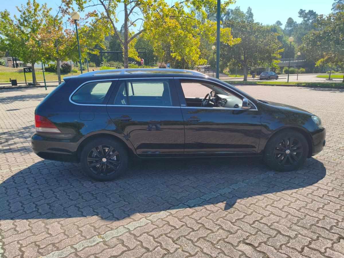 volkswagen-golf-1-6-tdi-bluemotion-2012-diesel-1598cc