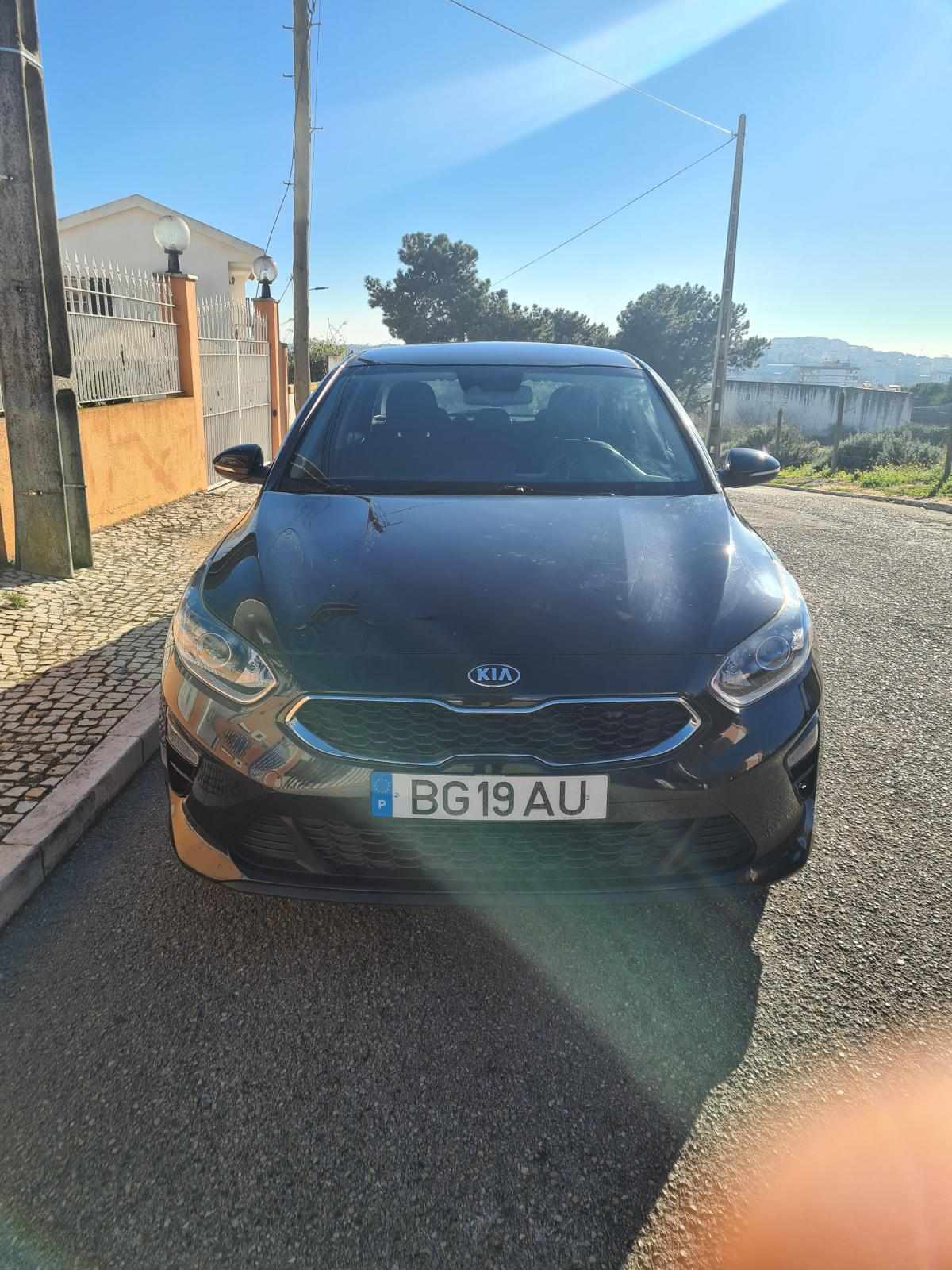 kia-ceed-s-coupe-1-6-115cv-2019-diesel-1600cc
