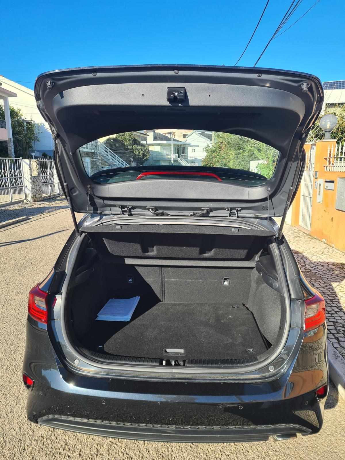 kia-ceed-s-coupe-1-6-115cv-2019-diesel-1600cc