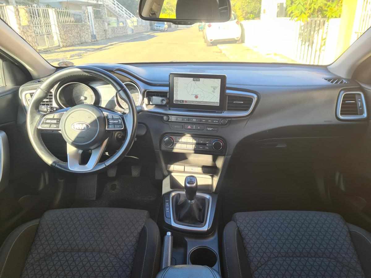 kia-ceed-s-coupe-1-6-115cv-2019-diesel-1600cc