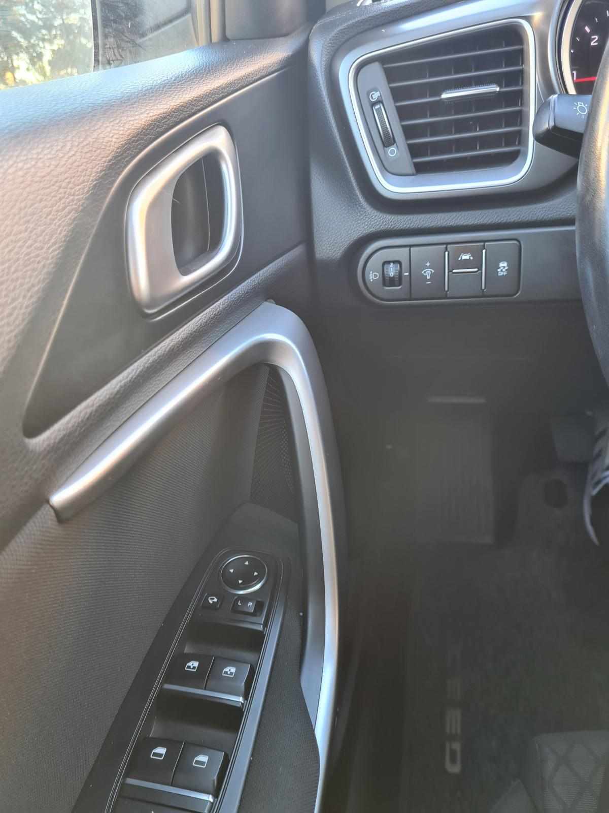 kia-ceed-s-coupe-1-6-115cv-2019-diesel-1600cc