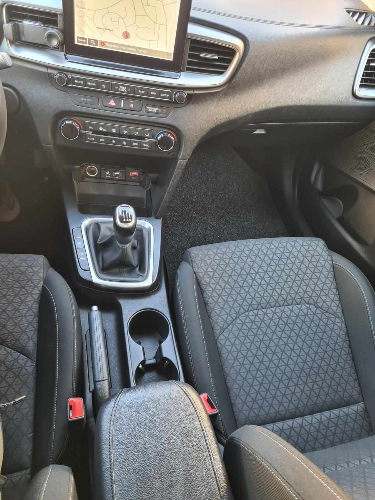 kia-ceed-s-coupe-1-6-115cv-2019-diesel-1600cc