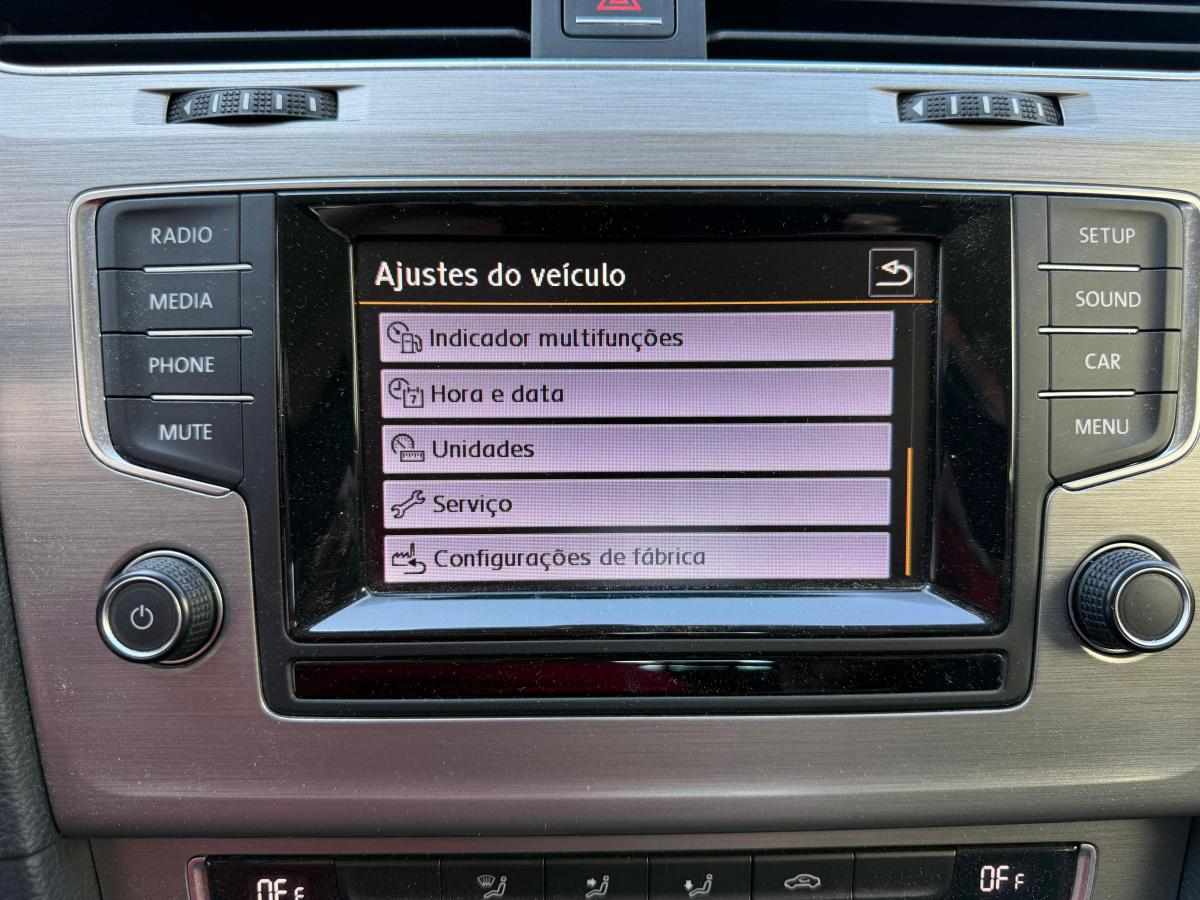 volkswagen-golf-1-6-tdi-bluemotion-2014-diesel-1598cc