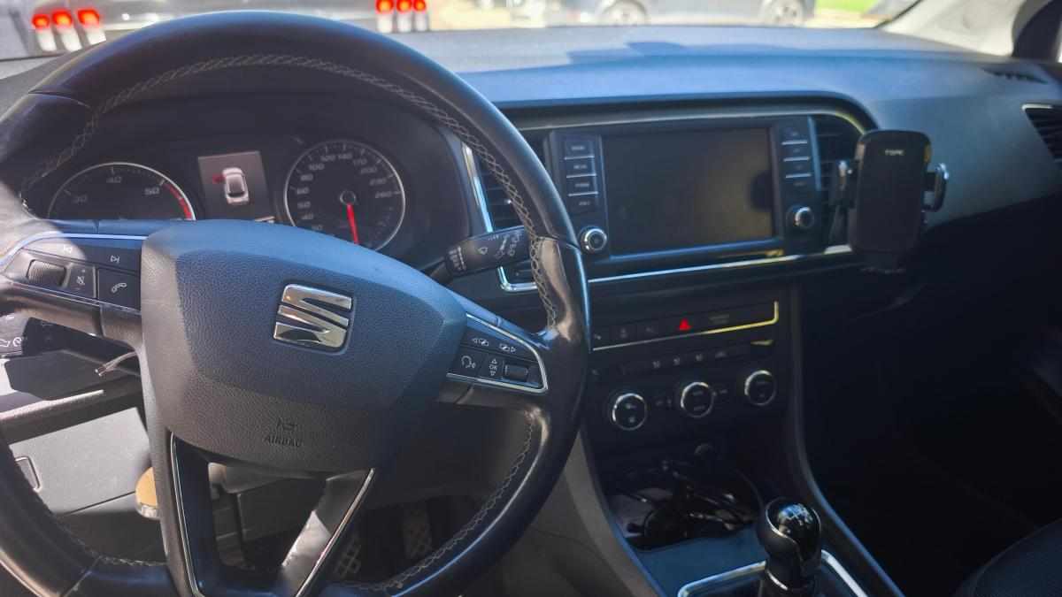 seat-ateca-1-6-tdi-ecomotive-2017-diesel-1598cc