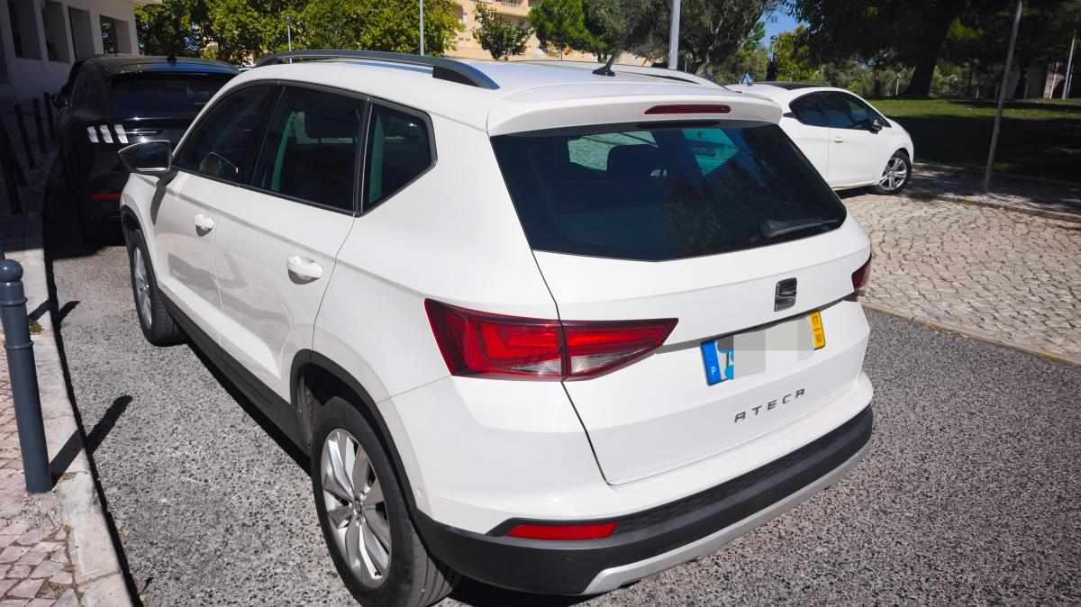 seat-ateca-1-6-tdi-ecomotive-2017-diesel-1598cc