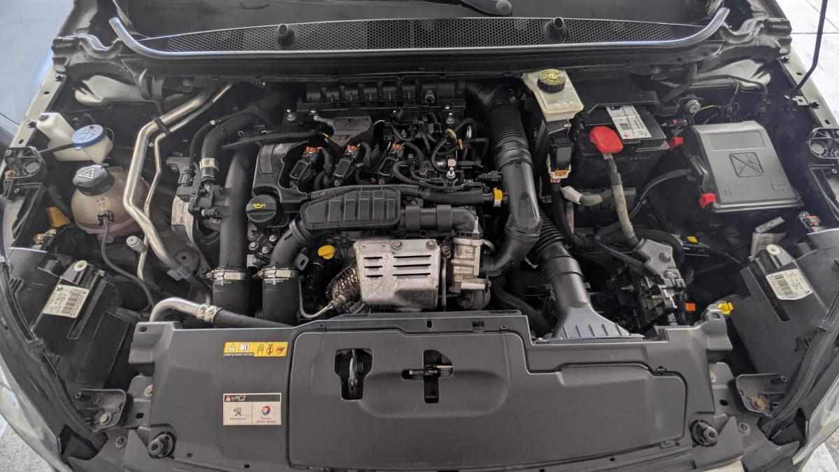peugeot-308-1-2-e-thp-2015-gasolina-1198cc