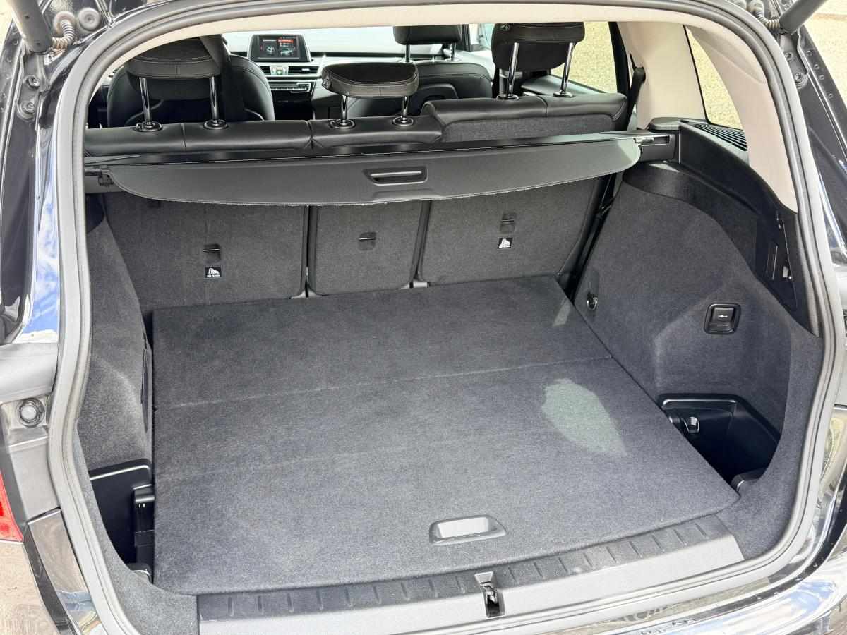 bmw-serie-2-216d-2019-diesel-1496cc