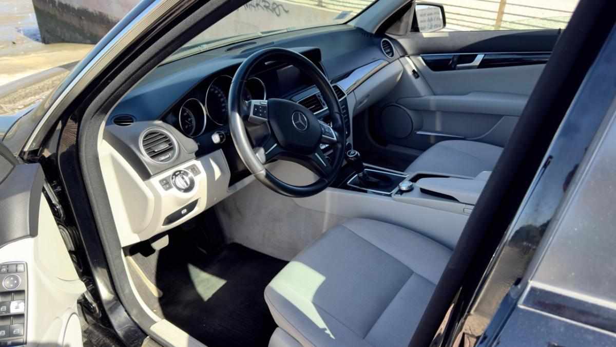 mercedes-benz-classe-c-c-200-cdi-blueefficiency-2012-diesel-2143cc