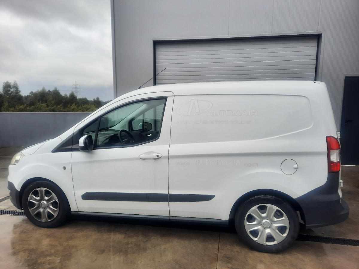 ford-transit-courier-1-5-75cv-2015-diesel-1499cc