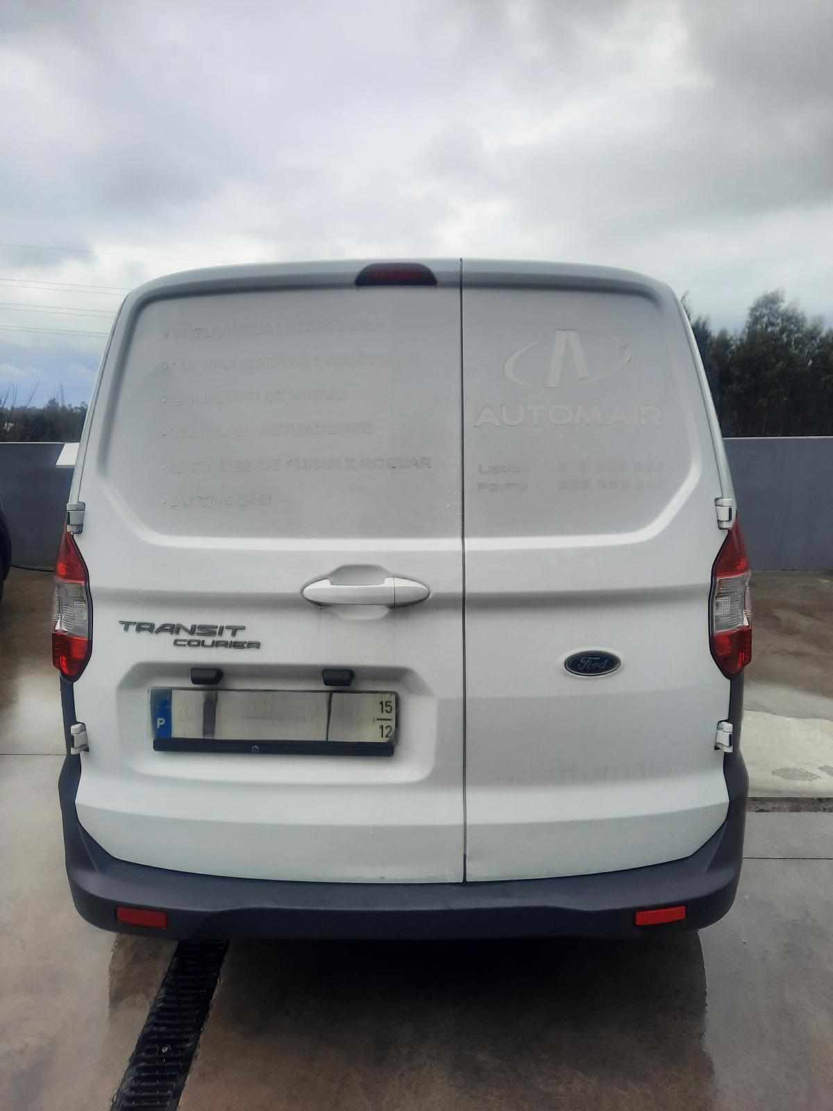 ford-transit-courier-1-5-75cv-2015-diesel-1499cc