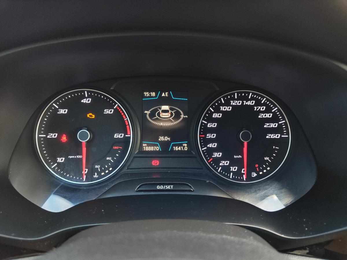 seat-leon-1-6-tdi-ecomotive-2016-diesel-1598cc