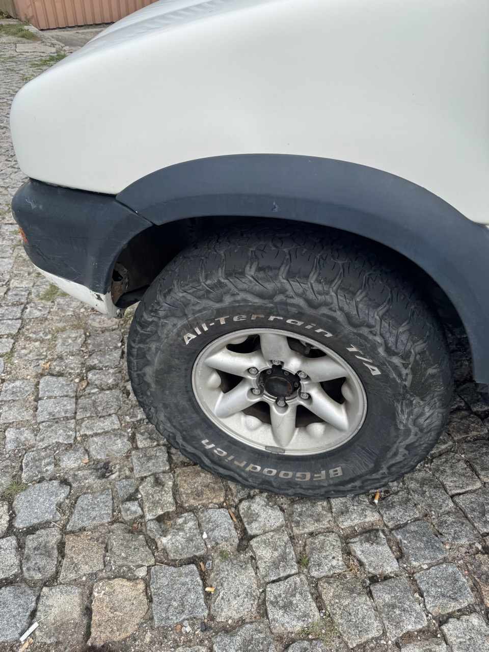 nissan-terrano-ii-2-7-100cv-1999-diesel-2664cc