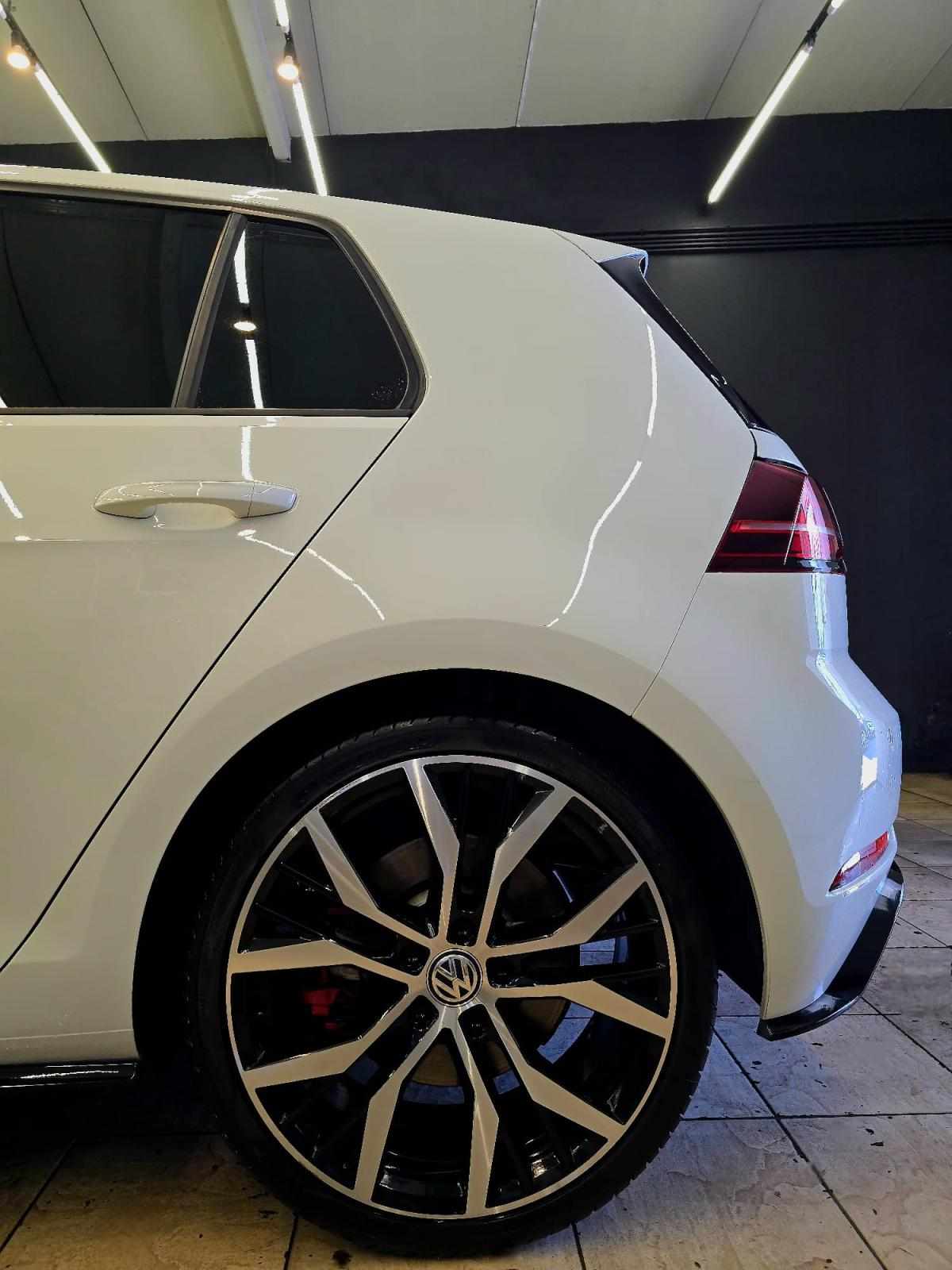 volkswagen-golf-gti-performance-2-0-tsi-2019-gasolina-1984cc