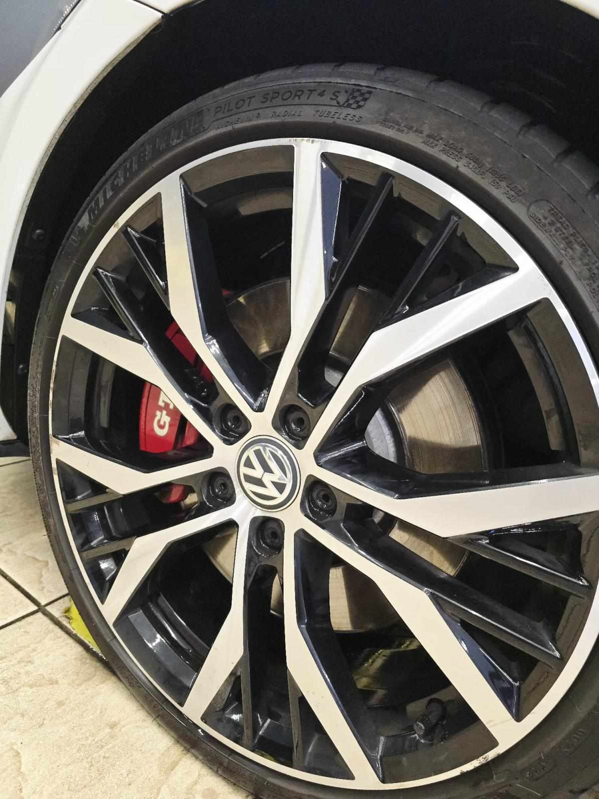 volkswagen-golf-gti-performance-2-0-tsi-2019-gasolina-1984cc