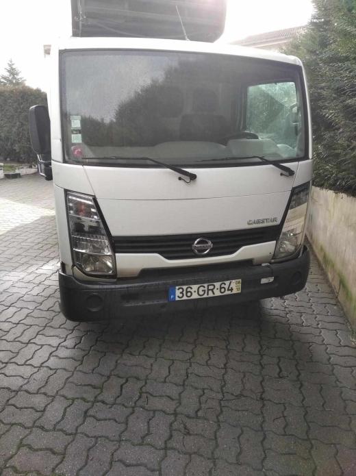 nissan-cabstar-2-5-131cv-2008-diesel-2488cc