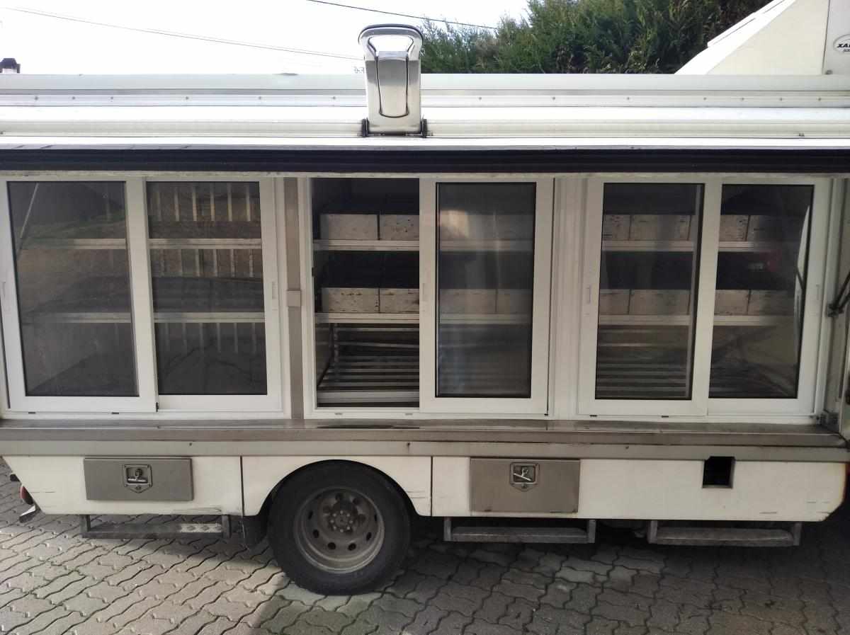 nissan-cabstar-2-5-131cv-2008-diesel-2488cc