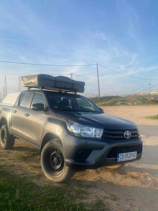 toyota-hilux-2-4-awd-2017-diesel-2393cc
