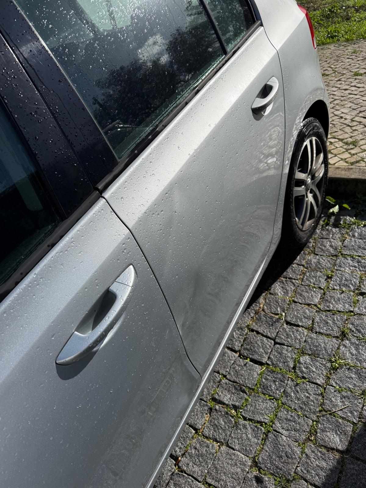 volkswagen-golf-1-6-tdi-2010-diesel-1598cc