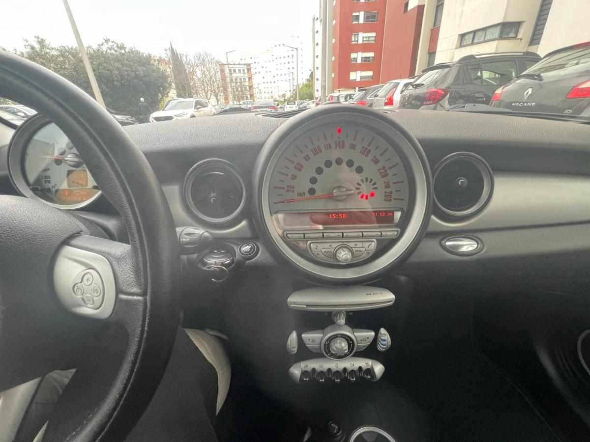 mini-hatch-cooper-d-2010-diesel-1560cc