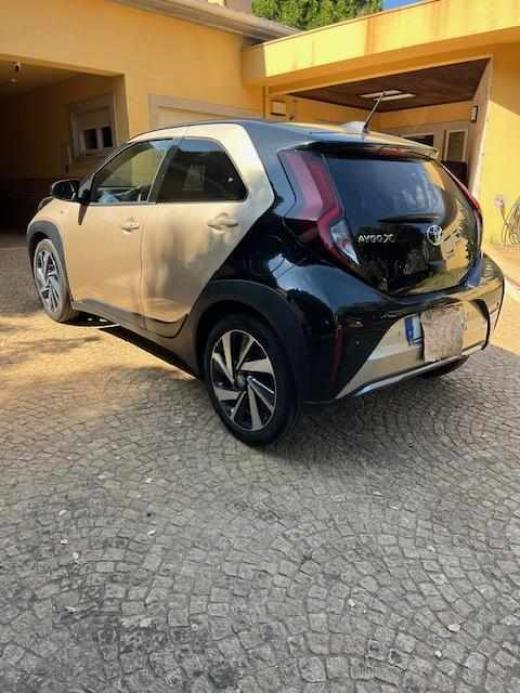 toyota-aygo-x-1-0-vvt-i-2023-gasolina-998cc