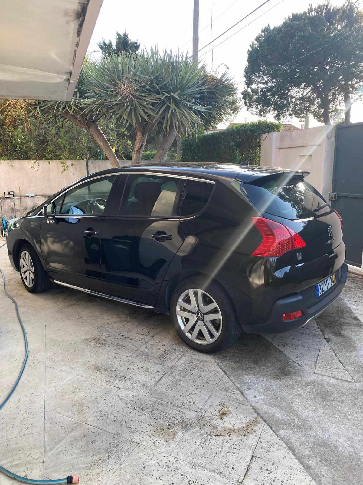 peugeot-3008-2-0-hybrid4-2012-diesel-1997cc