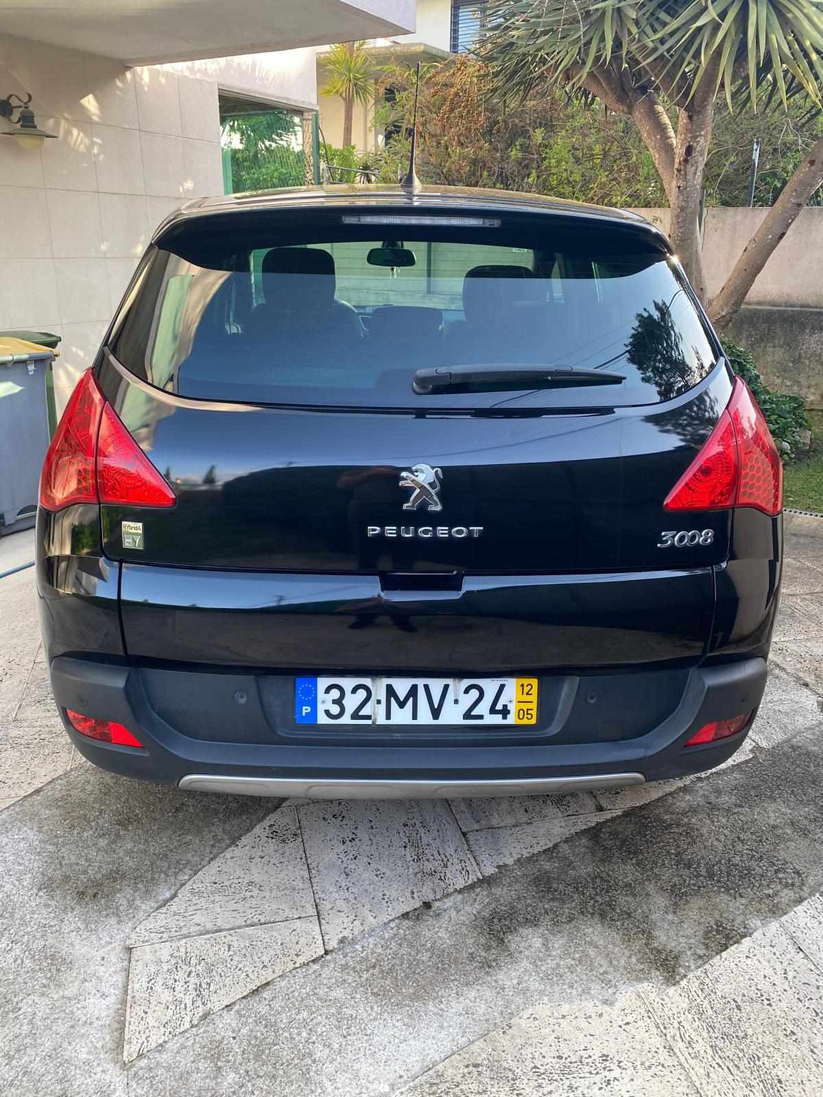 peugeot-3008-2-0-hybrid4-2012-diesel-1997cc