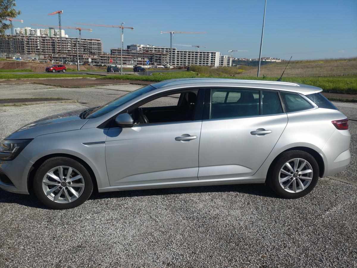 renault-megane-1-6-dci-2018-diesel-1598cc