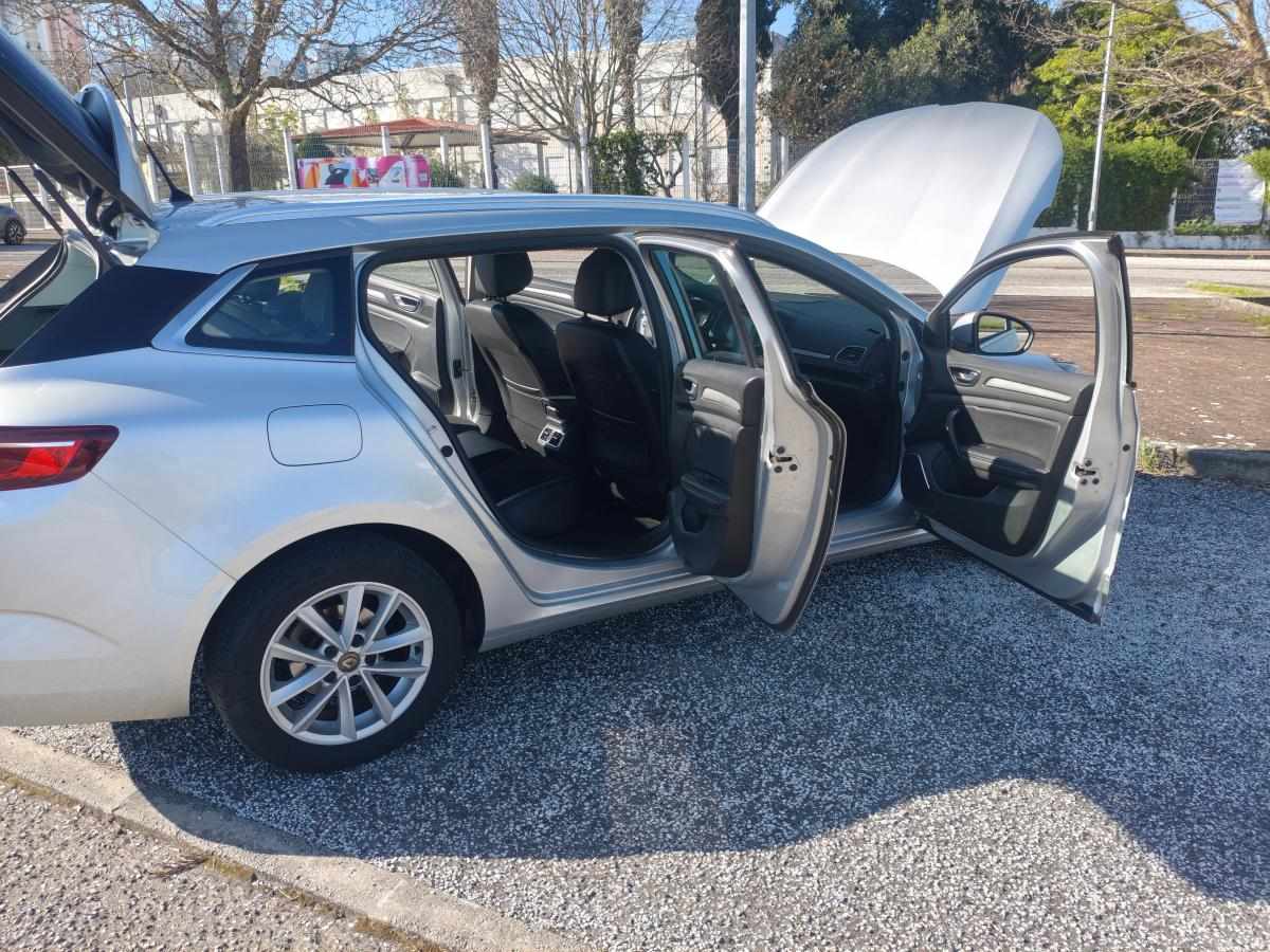 renault-megane-1-6-dci-2018-diesel-1598cc