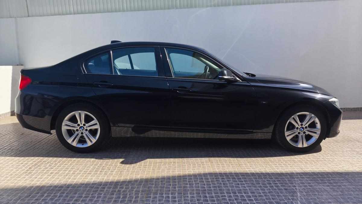 bmw-serie-3-318d-2014-diesel-1995cc