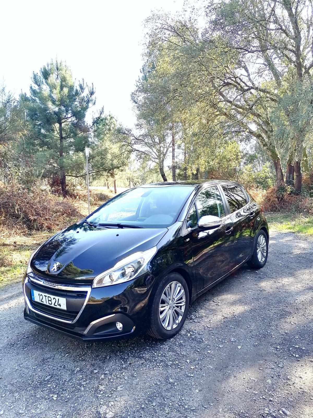 peugeot-208-1-2-vti-2017-gasolina-1199cc