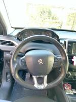 peugeot-208-1-2-vti-2017-gasolina-1199cc