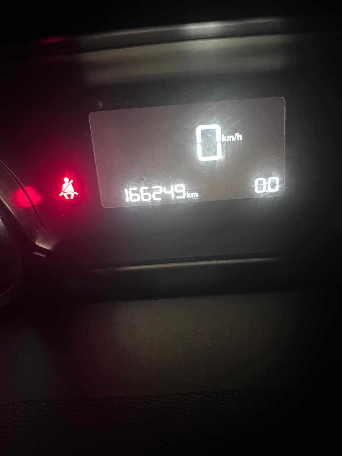 peugeot-308-sw-1-6-blue-hdi-2015-diesel-1600cc