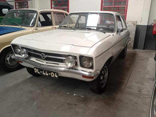 opel-olympia-1700-s-1970-gasolina-1698cc