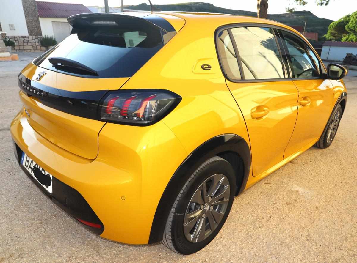 peugeot-e-208-ev-50-kwh-2020-eletrico