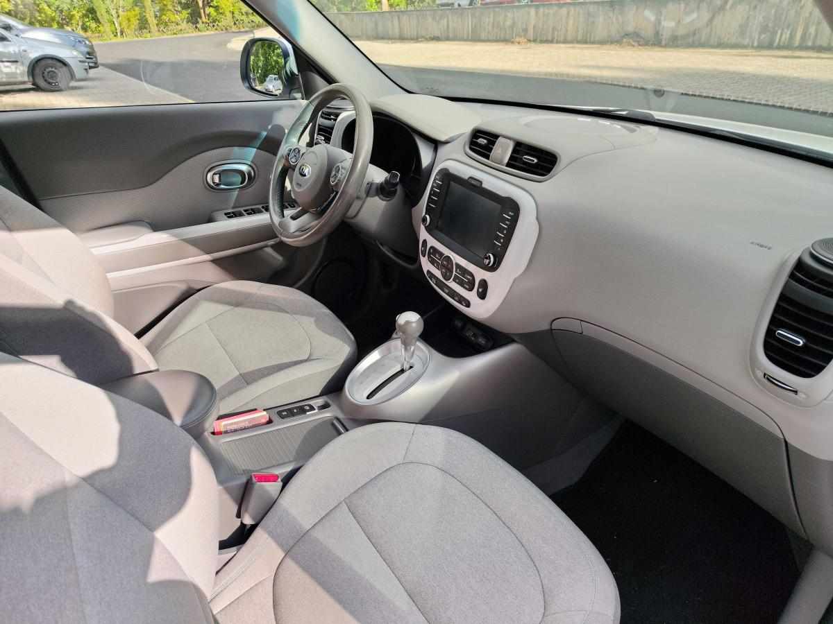 kia-soul-27-kwh-2017-eletrico