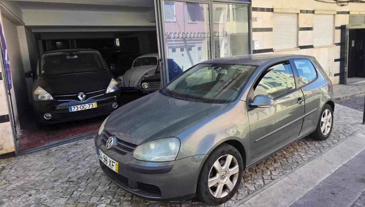 volkswagen-golf-1-6-fsi-2004-gasolina-1598cc
