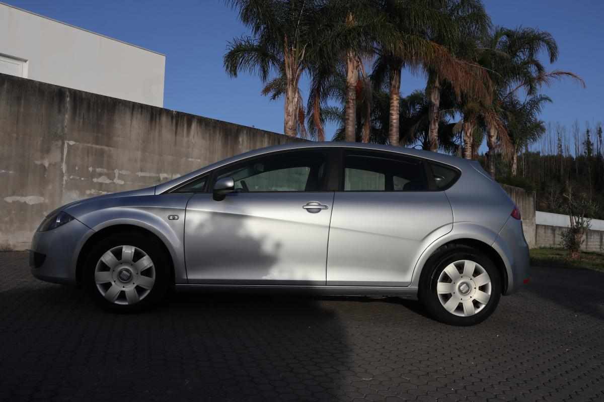 seat-leon-1-9-tdi-2009-diesel-1896cc