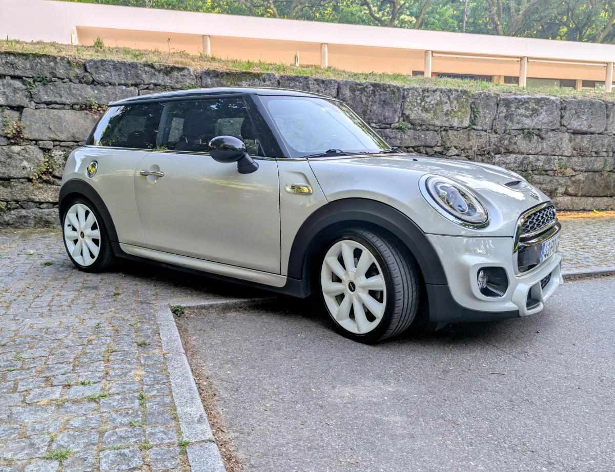 mini-hatch-sd-2-0-2015-diesel-1995cc