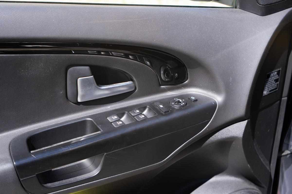 kia-ceed-1-6-crdi-2012-diesel-1582cc