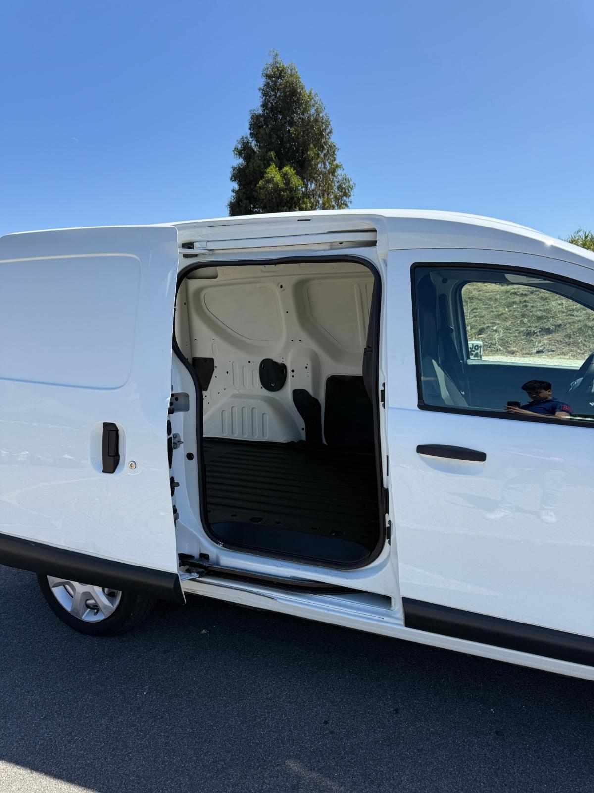 dacia-dokker-1-5-blue-dci-2019-diesel-1461cc