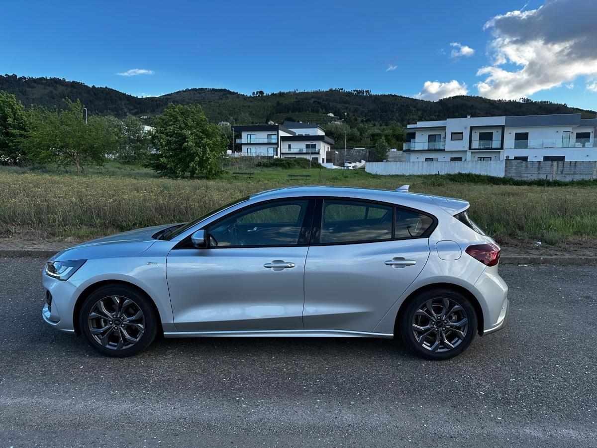ford-focus-1-0-ecoboost-mild-hybrid-2023-gasolina-999cc